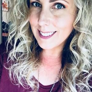 Meet your Posher, Fabienne